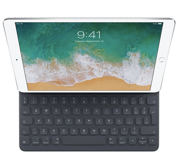 Apple Smart Keyboard - Tastiera QWERTY per iPad Air 10.5'' / Pro 10.5'' / 10.2''