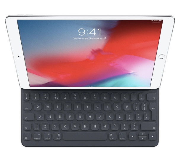 Apple Smart Keyboard - Tastiera QWERTY per iPad 10.2 (2019/2020/2021) / Air/Pro 10.5